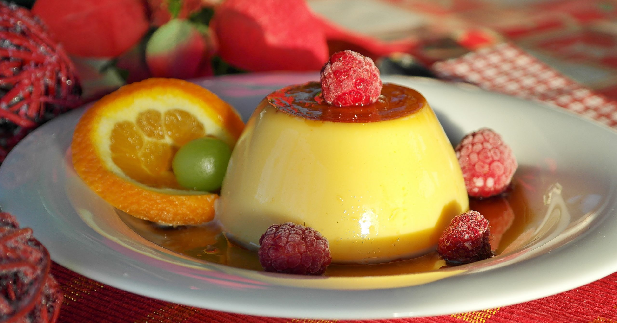 Panna cotta vaníliával és málnával